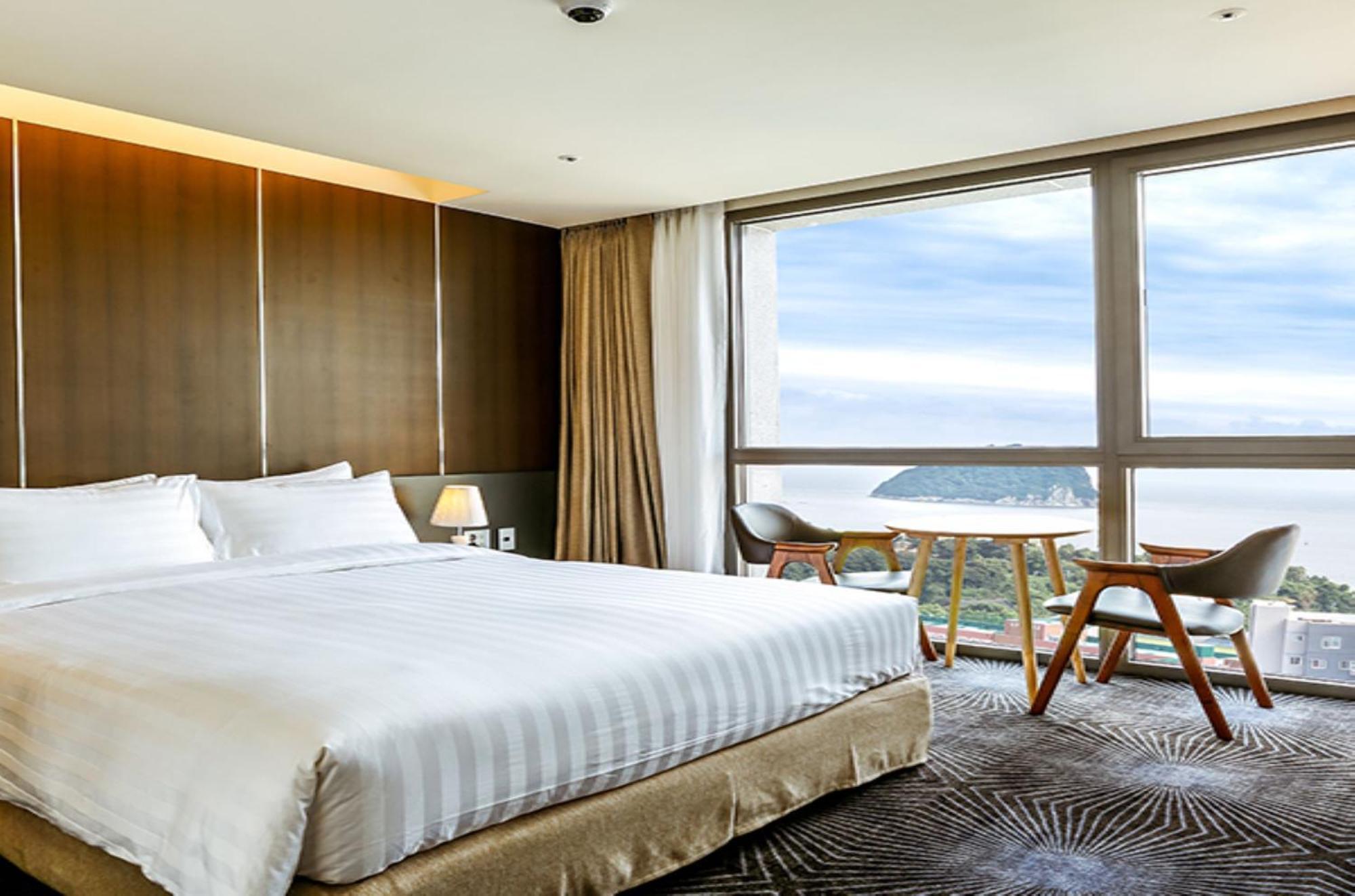 Golden Daisy Hotel Согвипхо Экстерьер фото